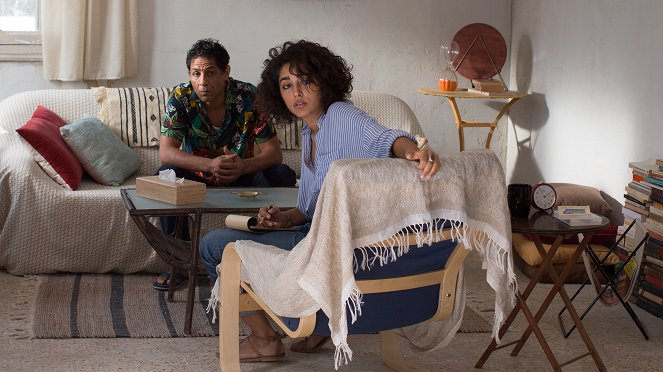 Un diván en Túnez - De la película - Hichem Yacoubi, Golshifteh Farahani