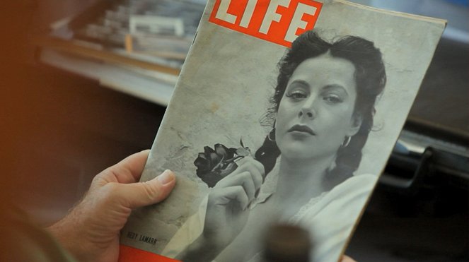 Bombshell: The Hedy Lamarr Story - Photos - Hedy Kiesler