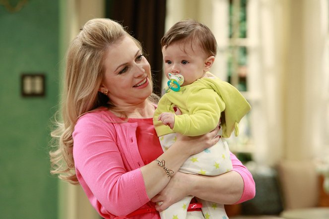 Melissa & Joey - Season 3 - Bye, bye Baby - Filmfotos - Melissa Joan Hart