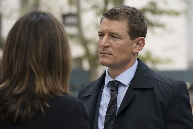 Law & Order: Special Victims Unit - Season 20 - Hell's Kitchen - Photos - Philip Winchester