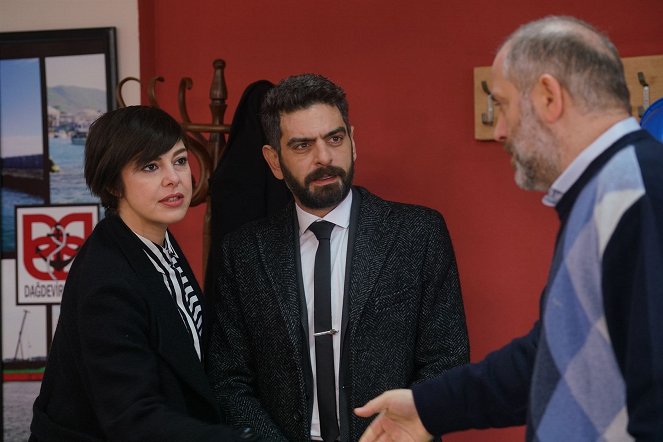 Zachránené životy - Episode 8 - Z filmu - Gözde Kansu, Mehmet Ali Nuroğlu