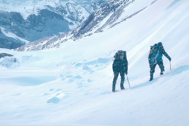 Wings Over Everest - Kuvat elokuvasta