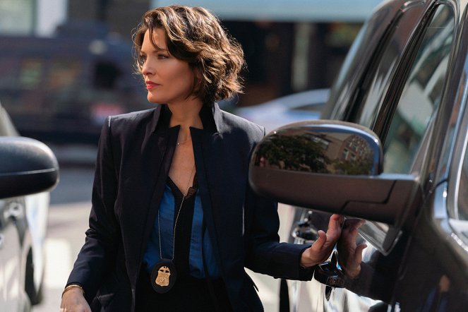 FBI - New York különleges ügynökei - Season 2 - Titkosítva - Filmfotók - Alana De La Garza