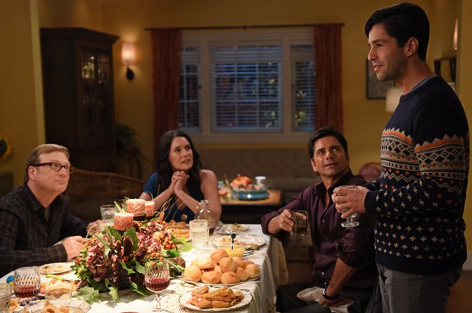 Grandfathered - Filmfotos - Andy Daly, Paget Brewster, John Stamos, Josh Peck