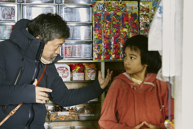 Shoplifters - perhesalaisuuksia - Kuvat kuvauksista - Hirokazu Kore'eda, Jyo Kairi