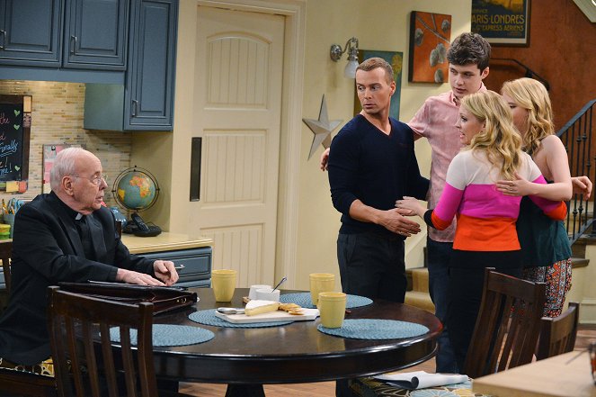 Melissa & Joey - Don't Look Back in Anger - Photos - Tim Conway, Joey Lawrence, Nick Robinson, Melissa Joan Hart, Taylor Spreitler