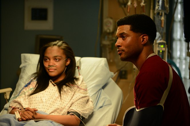 The Night Shift - Season 3 - Unexpected - Photos - JR Lemon