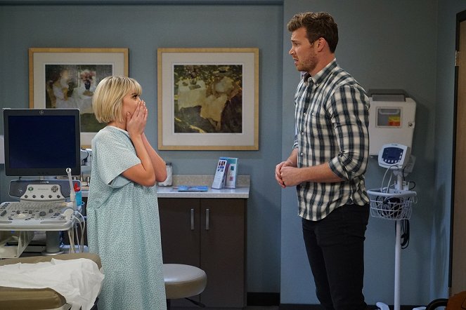 Baby Daddy - To Elle and Back - Photos - Chelsea Kane, Derek Theler