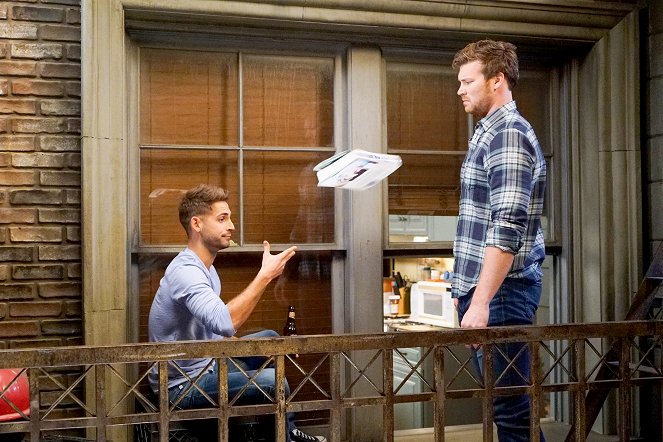 Baby Daddy - Season 6 - The Third Wheeler - Photos - Jean-Luc Bilodeau, Derek Theler