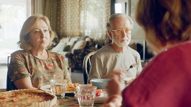 Idealne życie - Cuando te confiesas con tus padres - Z filmu - Carmen Machi, Fernando Colomo