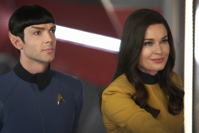 Star Trek: Short Treks - Season 2 - Photos - Ethan Peck, Rebecca Romijn