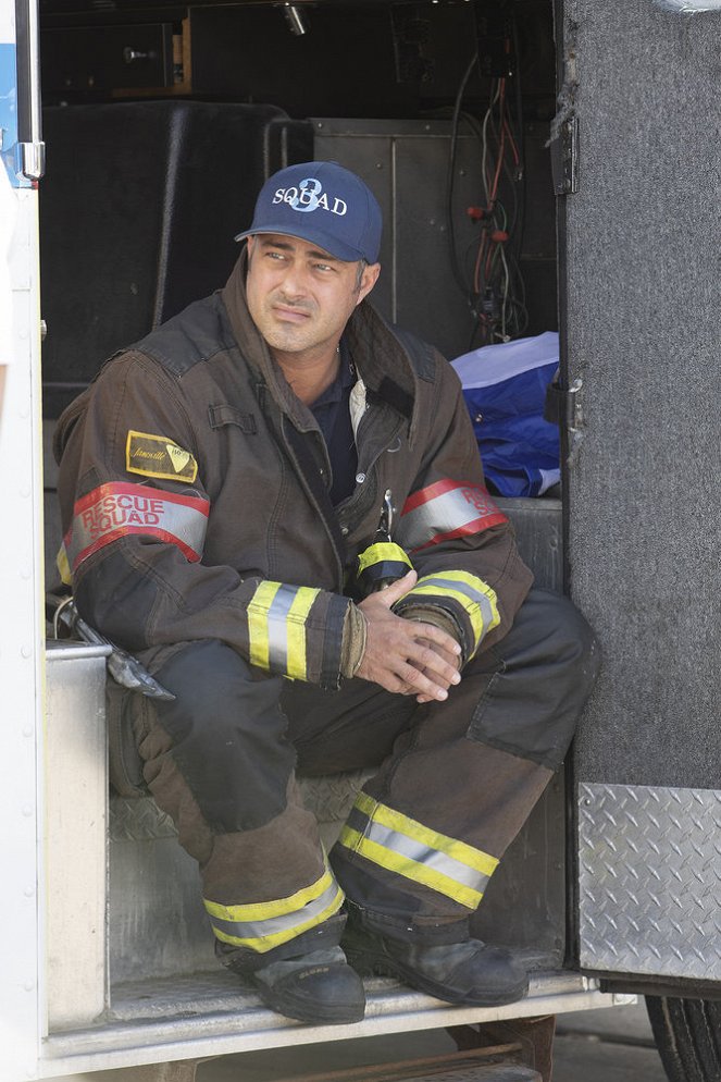 Chicago Fire - Welcome to Crazytown - Do filme - Taylor Kinney