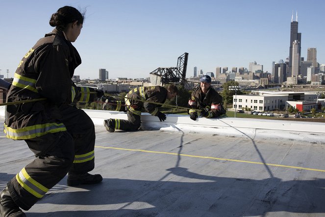 Chicago Fire - Welcome to Crazytown - Photos - Taylor Kinney