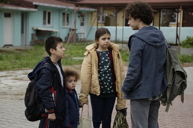 Our Story - Episode 15 - Photos - Alp Akar, Ömer Sevgi, Zeynep Selimoğlu, Nejat Uygur