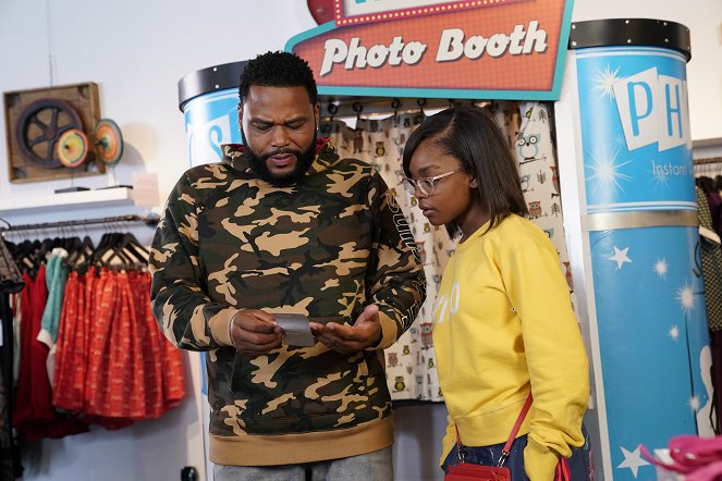 Black-ish - Daughters for Dummies - Photos - Anthony Anderson, Marsai Martin