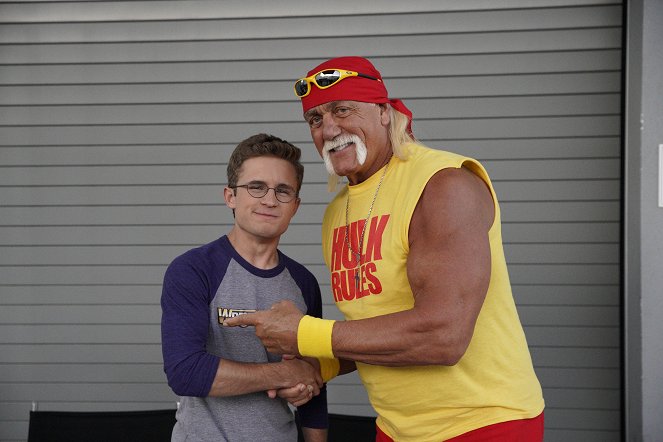 The Goldbergs - WrestleMania - Making of - Sean Giambrone, Hulk Hogan