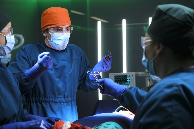 Dobrý doktor - Season 3 - Úhel 45 stupňů - Z filmu - Freddie Highmore
