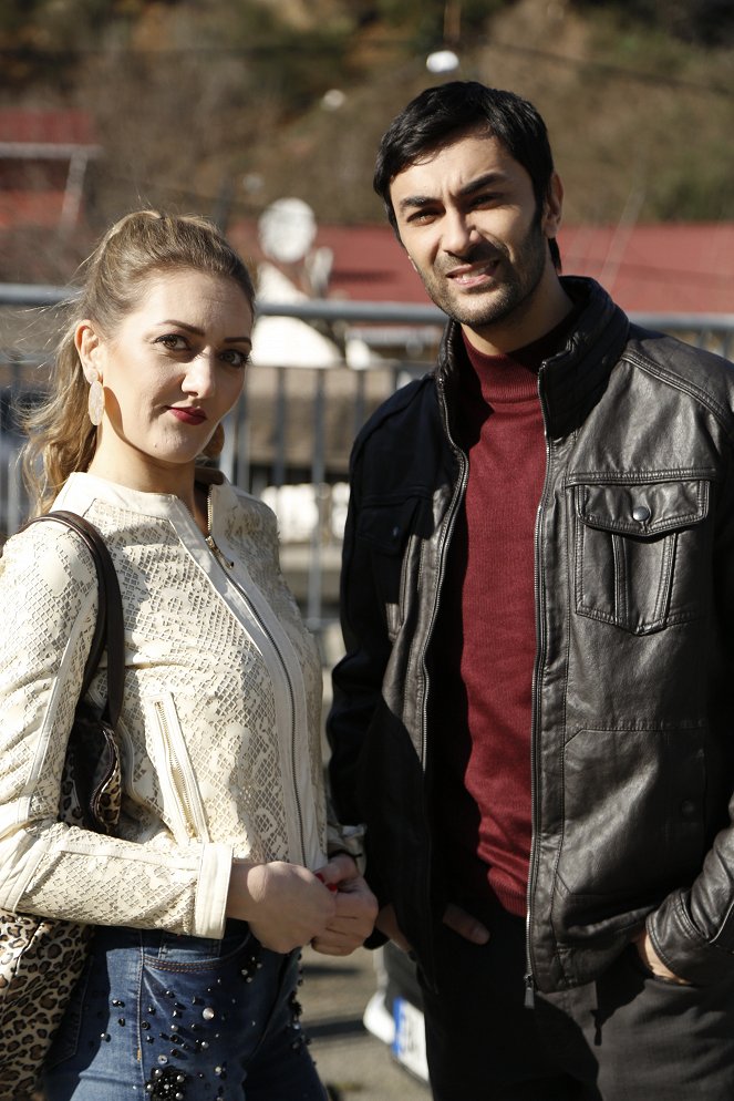 Bizim Hikaye - Episode 21 - Promo - Pınar Çağlar Gençtürk, Mehmet Korhan Fırat