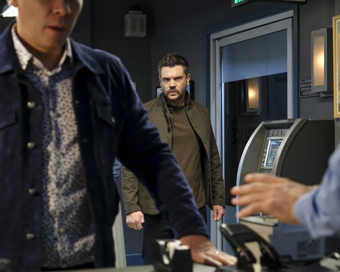 How to Get Away with Murder - Season 6 - I'm the Murderer - Photos - Charlie Weber
