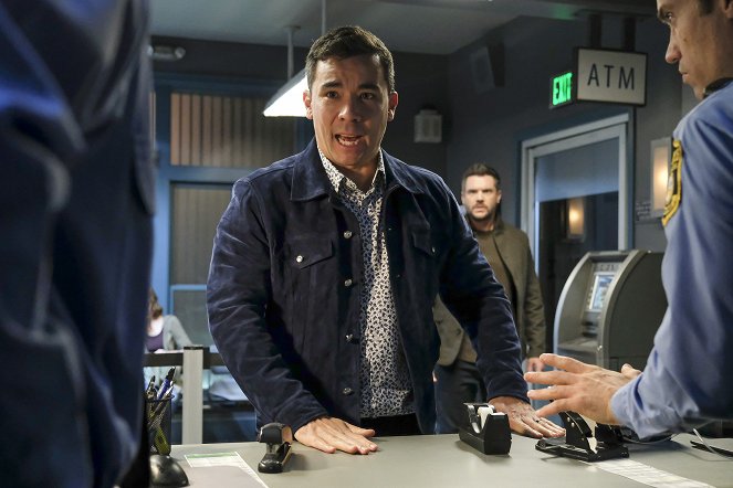 How to Get Away with Murder - I'm the Murderer - Photos - Conrad Ricamora