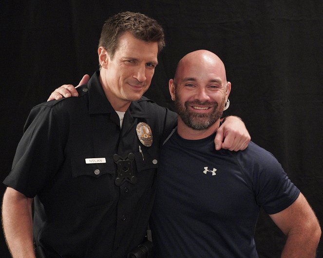 The Rookie - Surprise ! - Tournage - Nathan Fillion