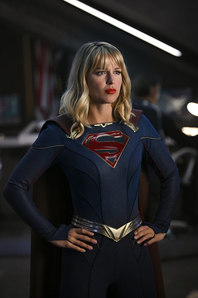 Supergirl - Season 5 - Le Médaillon d'Acrata - Film - Melissa Benoist