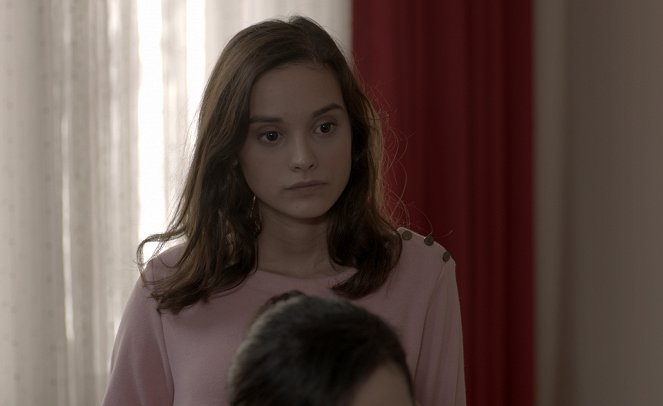 Bizim Hikaye - Episode 12 - Filmfotos - Serra Pirinç