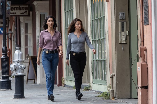 NCIS: New Orleans - Season 6 - Overlooked - Kuvat elokuvasta - Necar Zadegan, Vanessa Ferlito