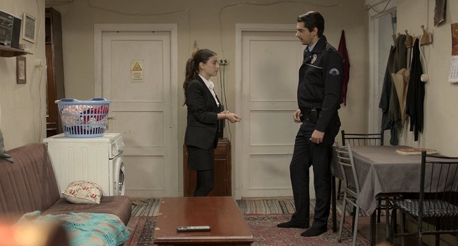 Bizim Hikaye - Episode 16 - De la película - Hazal Kaya, Mehmetcan Mincinozlu