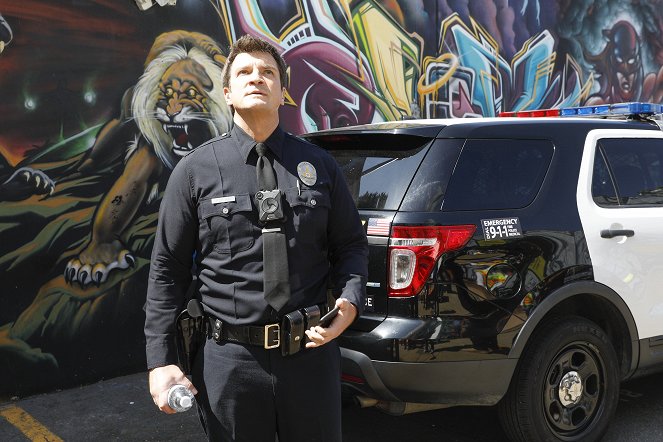 The Rookie - The Roundup - Van film - Nathan Fillion