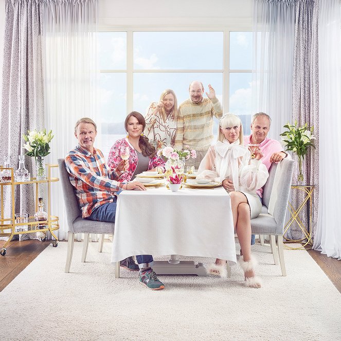 The Sunny Side - Season 6 - Promo - Felix Herngren, Mia Skäringer, Malin Cederblad, Henrik Dorsin, Josephine Bornebusch, Johan Rheborg