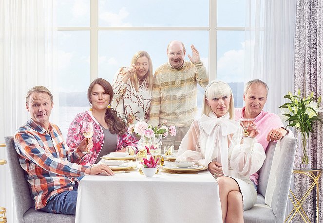 Solsidan - Season 6 - Werbefoto - Felix Herngren, Mia Skäringer, Malin Cederblad, Henrik Dorsin, Josephine Bornebusch, Johan Rheborg