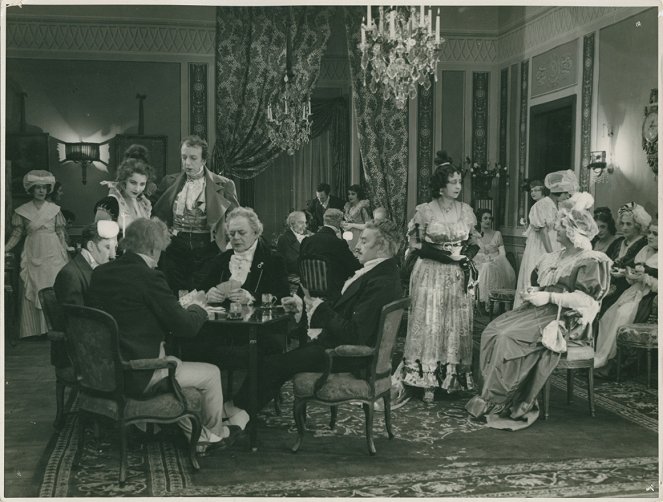 Gösta Berling I. - Filmfotos - Greta Garbo, Torsten Hammarén, Sixten Malmerfeldt, Ellen Cederström