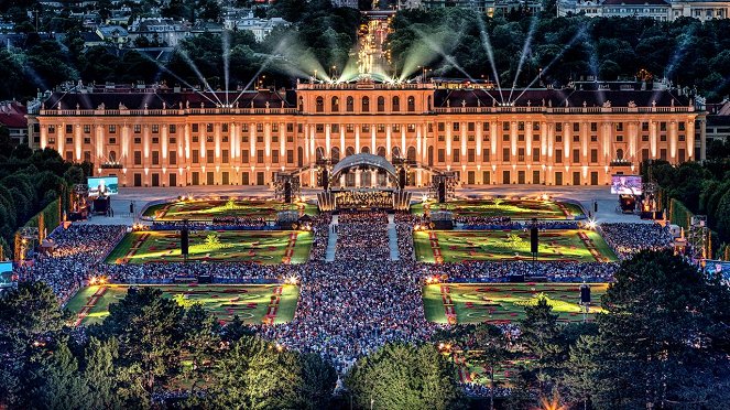 Letný koncert zo Schönbrunnu 2019 - Z filmu