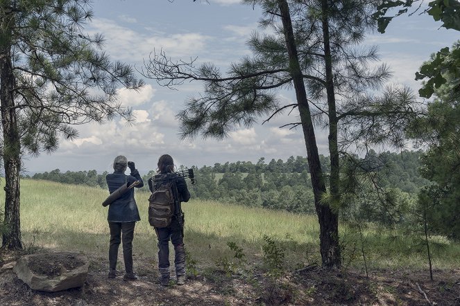 The Walking Dead - Bonds - Photos