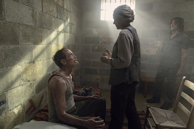 The Walking Dead - Open Your Eyes - Photos - James Parks, Melissa McBride, Norman Reedus