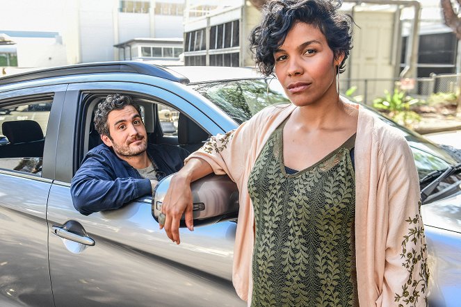 Diary of an Uber Driver - Werbefoto - Sam Cotton, Zahra Newman