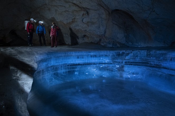 Bergwelten - Eisiges Labyrinth - Klettern in den größten Eishöhlen der Welt - Filmfotos