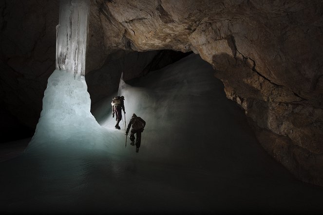 Bergwelten - Eisiges Labyrinth - Klettern in den größten Eishöhlen der Welt - Film