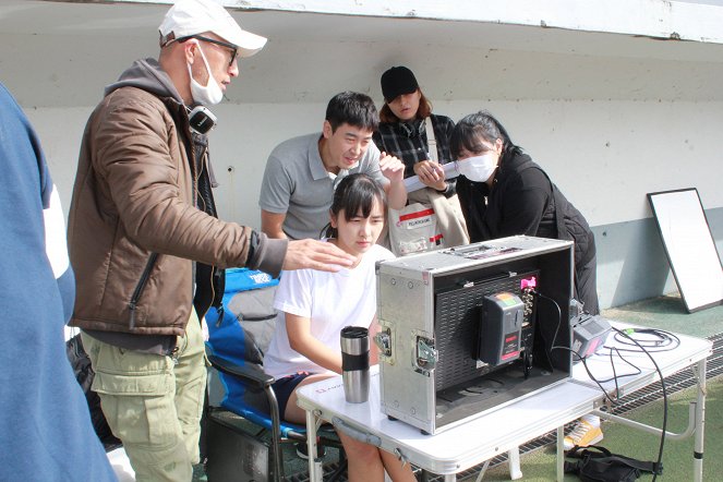 Aengkeo - Del rodaje - Jeong-min Choi, Soo-yeon Park