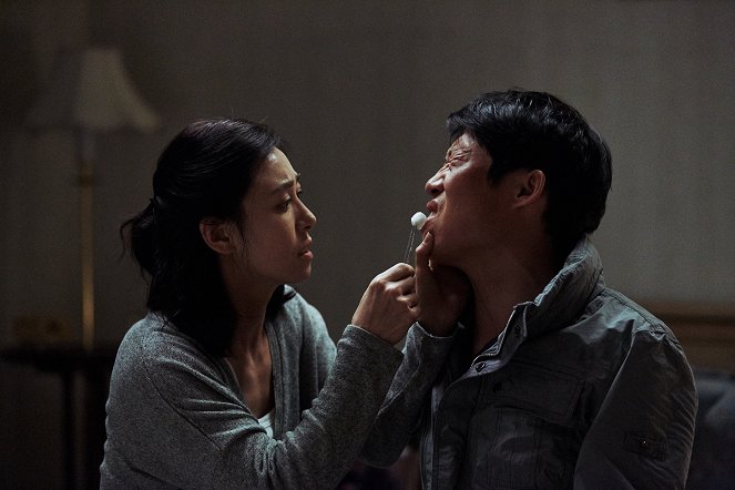 Titkos küldetés Szöulban - Filmfotók - Young-nam Jang, Hae-jin Yu