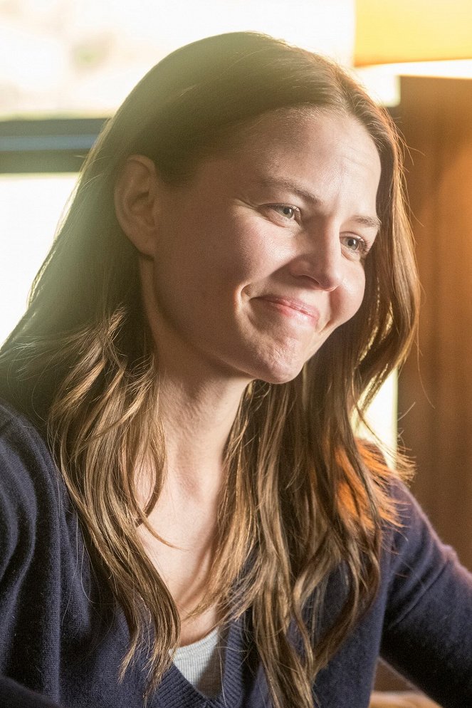 This Is Us - Sorry - Photos - Jennifer Morrison