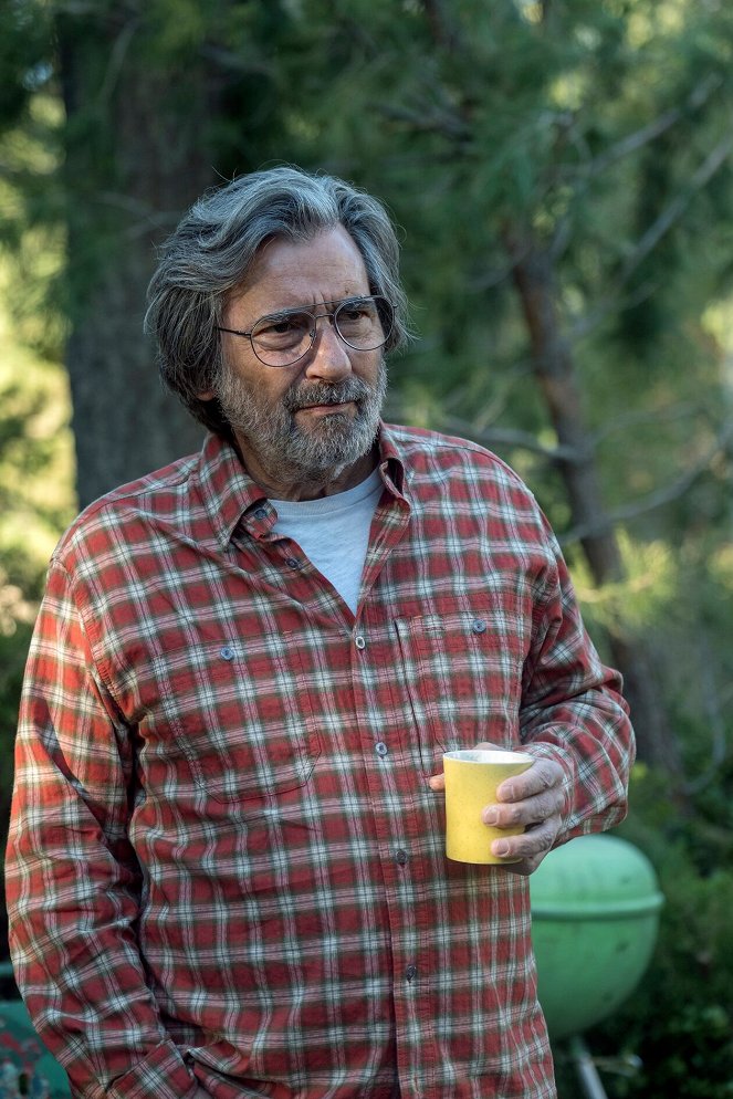 This Is Us - Sorry - Photos - Griffin Dunne