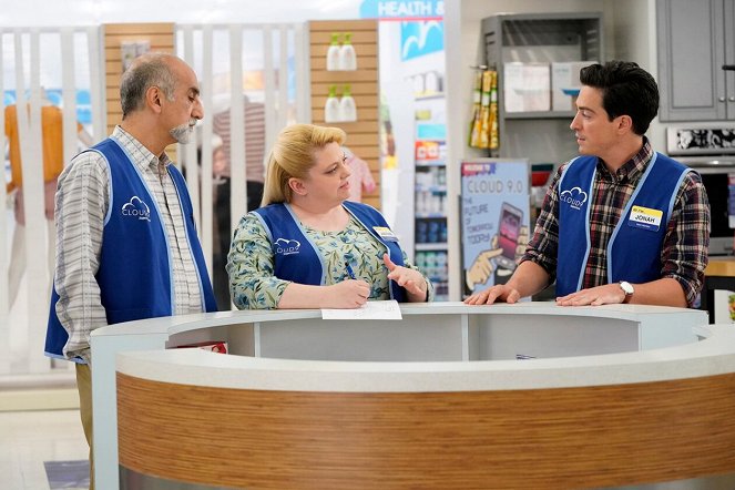 Superstore – Az agyament műszak - Testimonials - Filmfotók - Ben Feldman