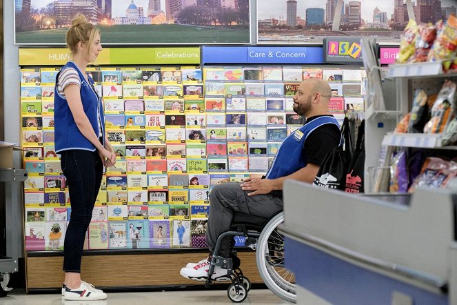 Superstore - Forced Hire - Van film - Colton Dunn