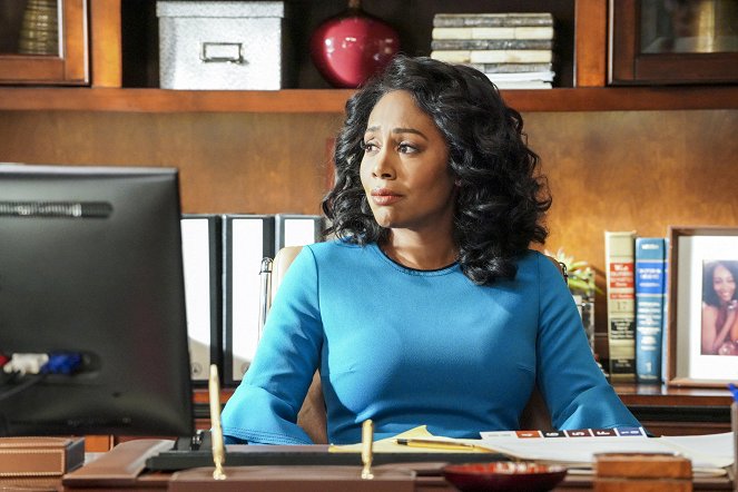 All Rise - How to Succeed in Law Without Really Re-Trying - De la película - Simone Missick