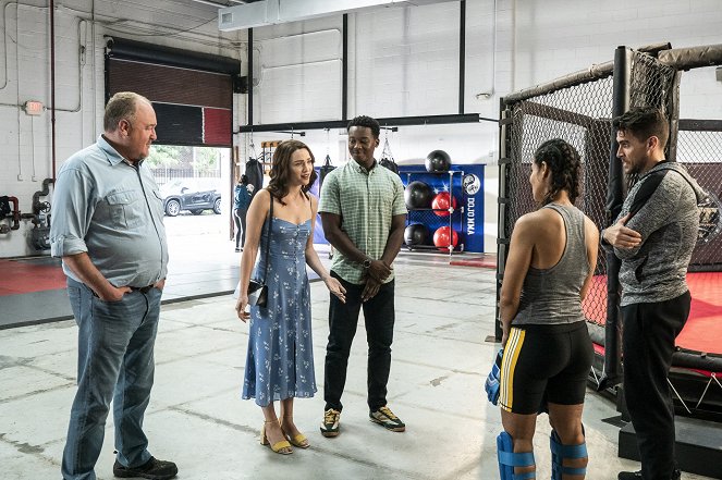 God Friended Me - Season 2 - The Fighter - Photos