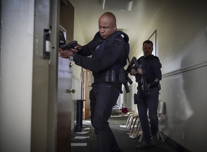 NCIS: Los Angeles - Human Resources - Photos - LL Cool J, Chris O'Donnell