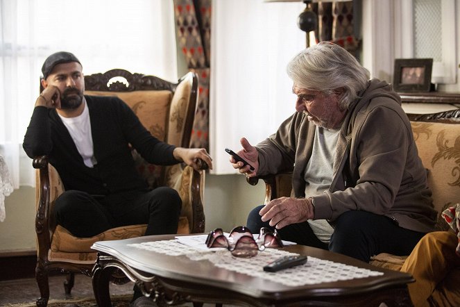 Şampiyon - Episode 8 - Filmfotos - Erkan Avcı, Erdal Özyağcılar