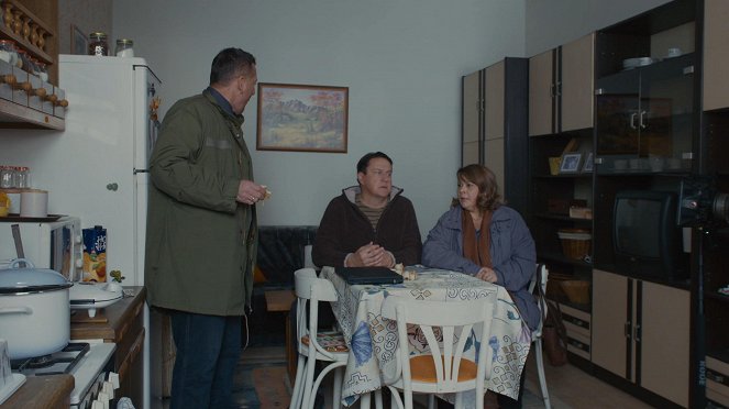 Drága örökösök - Árulók az egyletben - Film - Steve Hajdu, Judit Kocsis